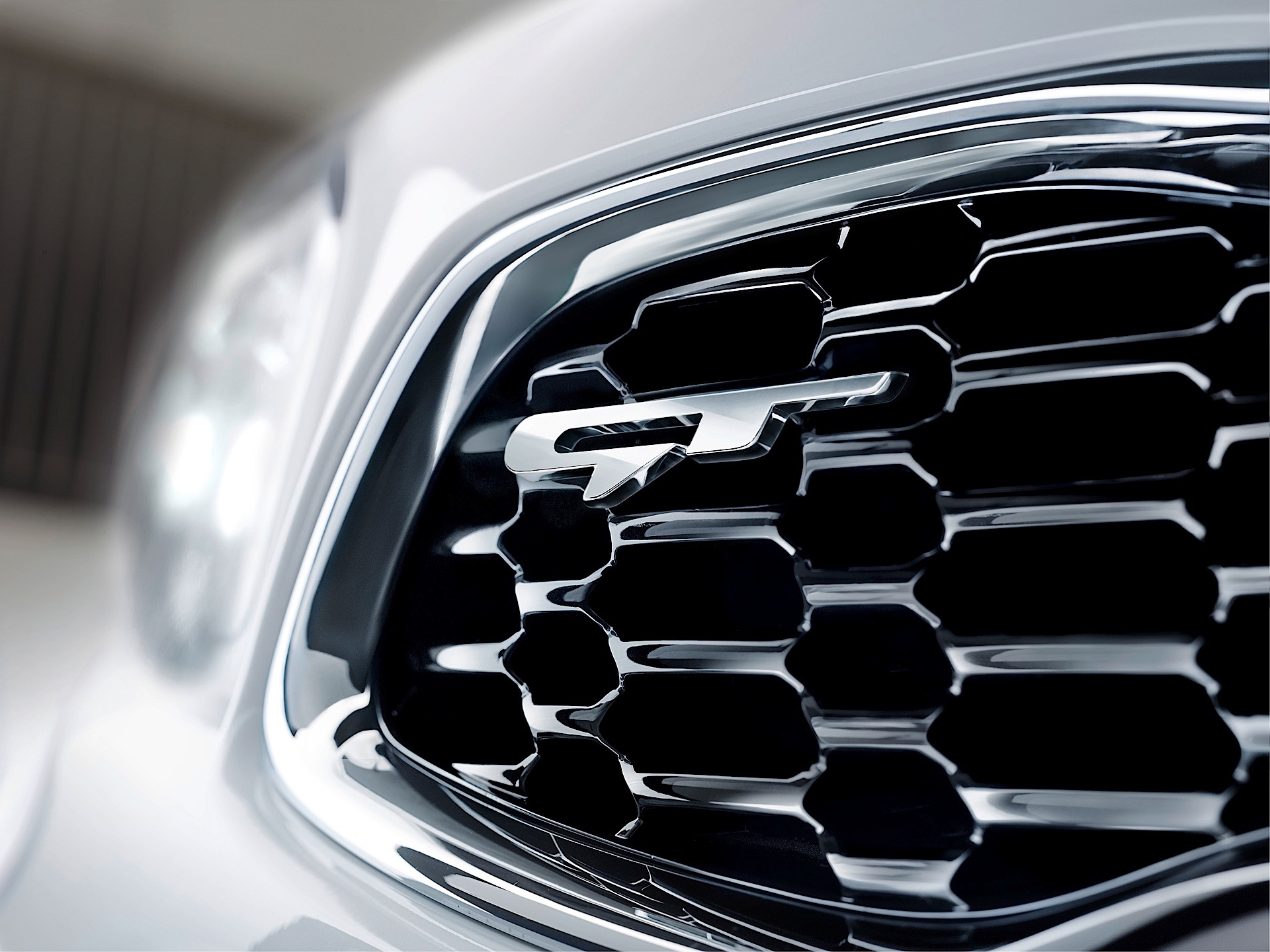 Kia Pro_Cee’D Gt photo 2