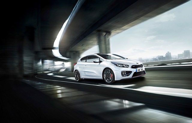 Kia Pro_Cee’D Gt foto 3