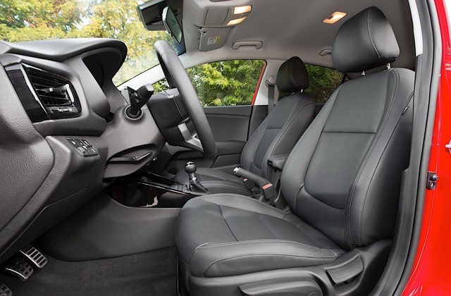 Kia Rio Hatchback photo 63