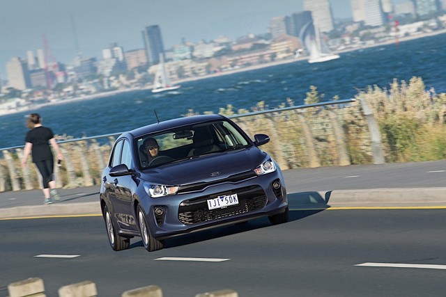 Kia Rio Hatchback photo 12