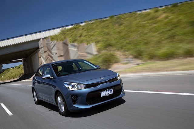 Kia Rio Hatchback photo 13