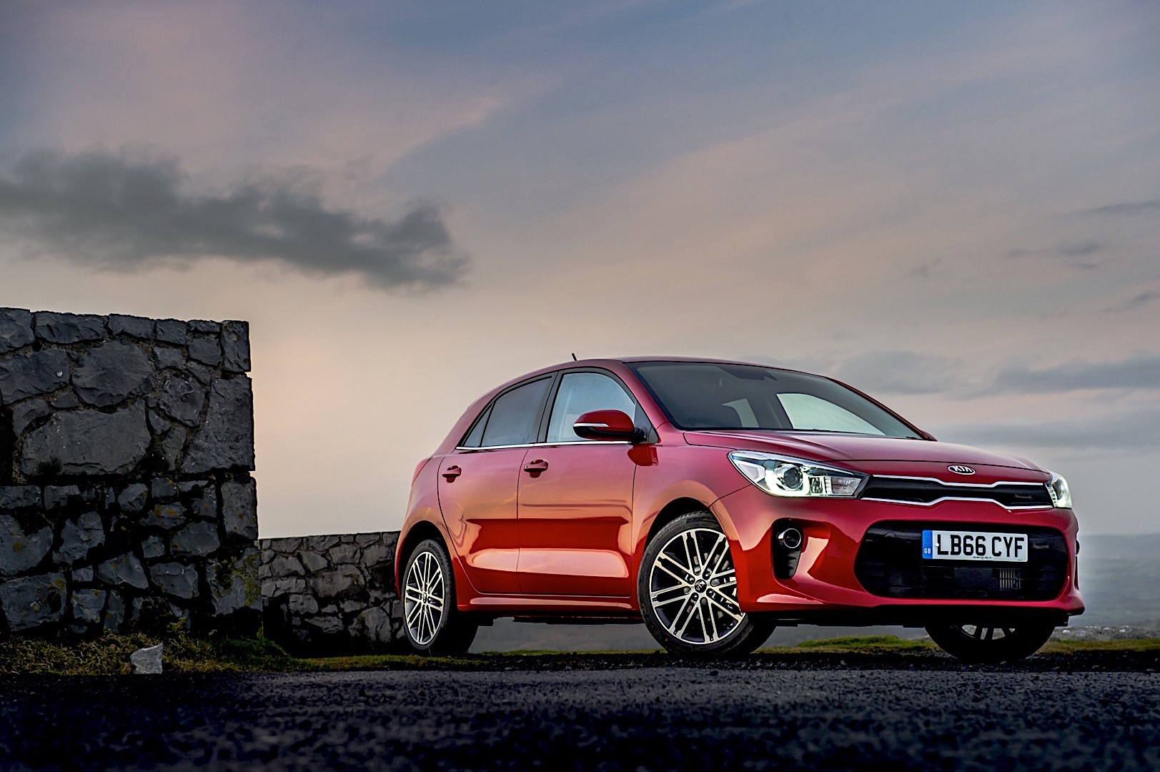 Kia Rio Hatchback photo 31