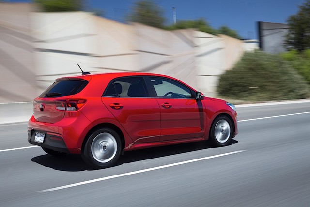 Kia Rio Hatchback photo 40