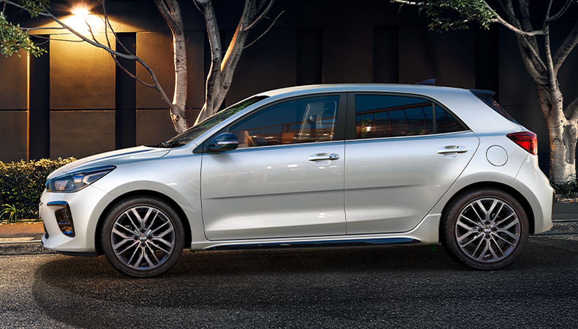 Kia Rio Hatchback photo 15