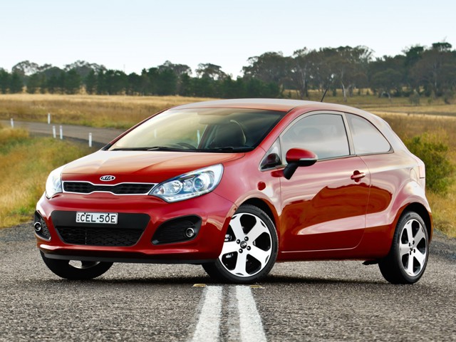 Kia Rio Hatchback foto 13
