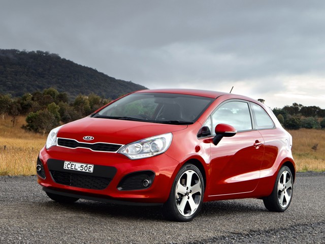Kia Rio Hatchback foto 14
