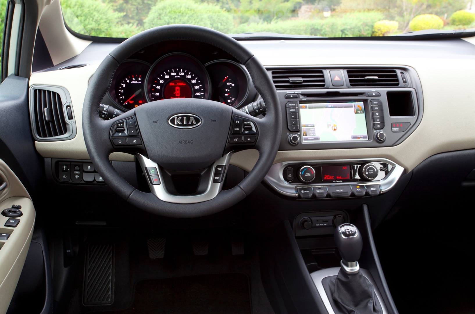 Kia Rio Hatchback photo 19
