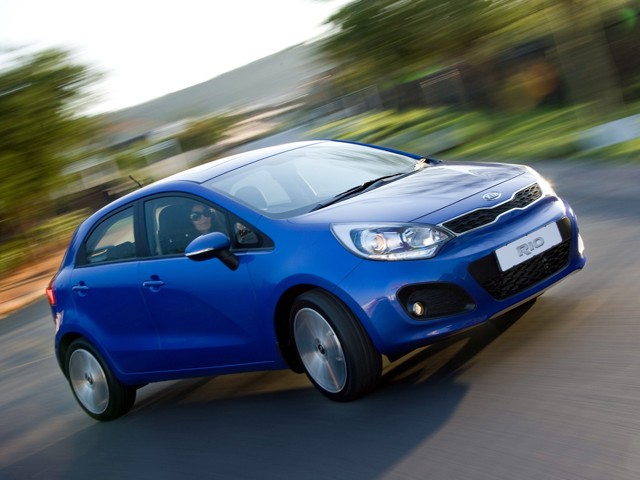 Kia Rio Hatchback Foto 17
