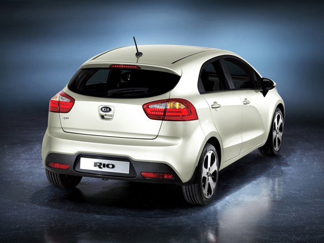 Kia Rio Hatchback Foto 26