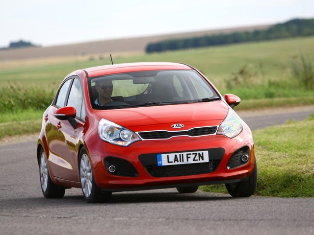 Kia Rio Hatchback Foto 37