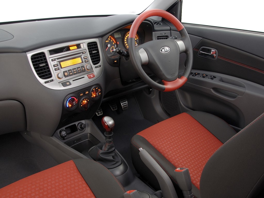 Kia Rio Hatchback photo 19