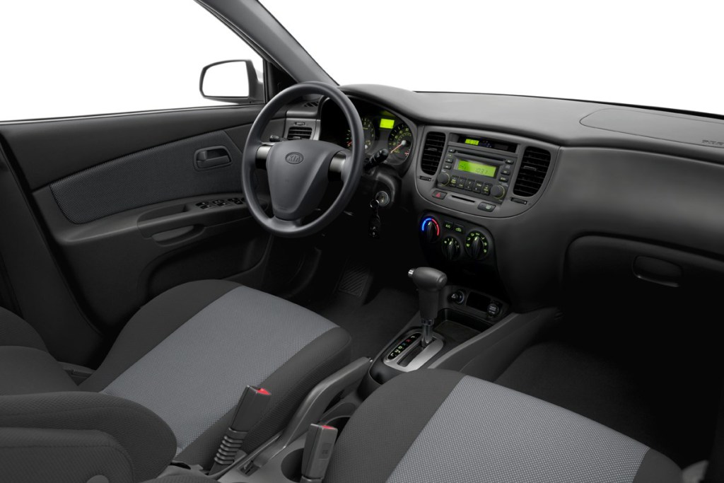 Kia Rio Sedan photo 20