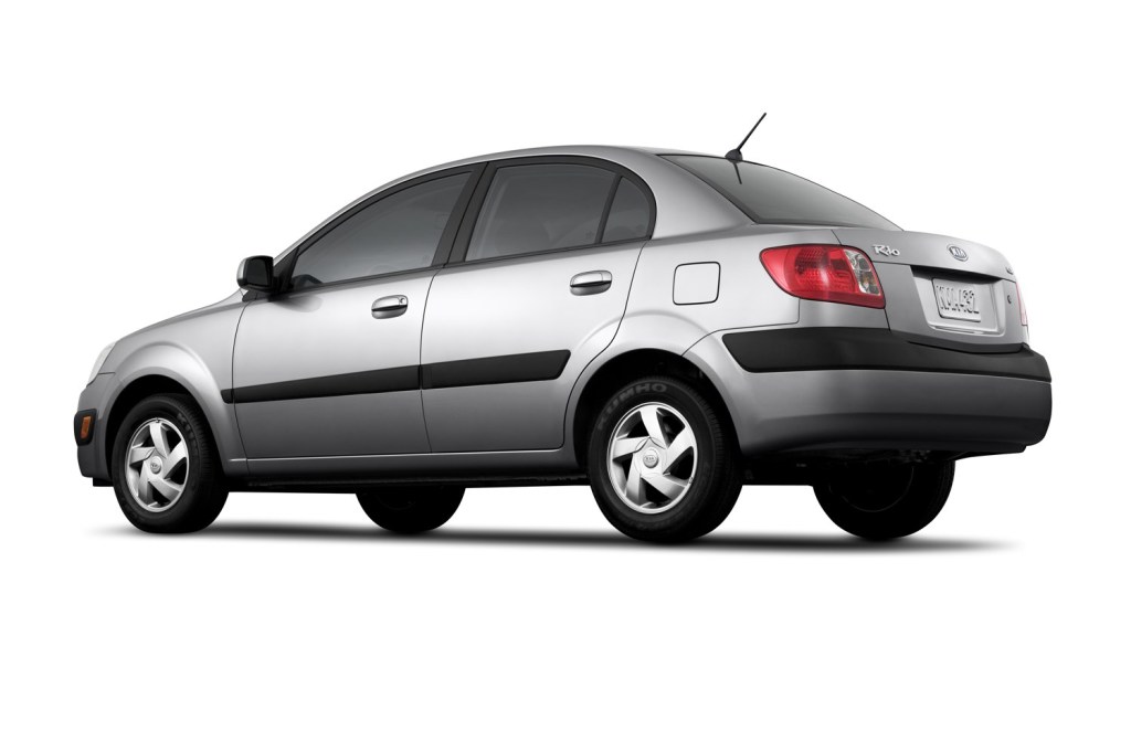 Kia Rio Sedan photo 12
