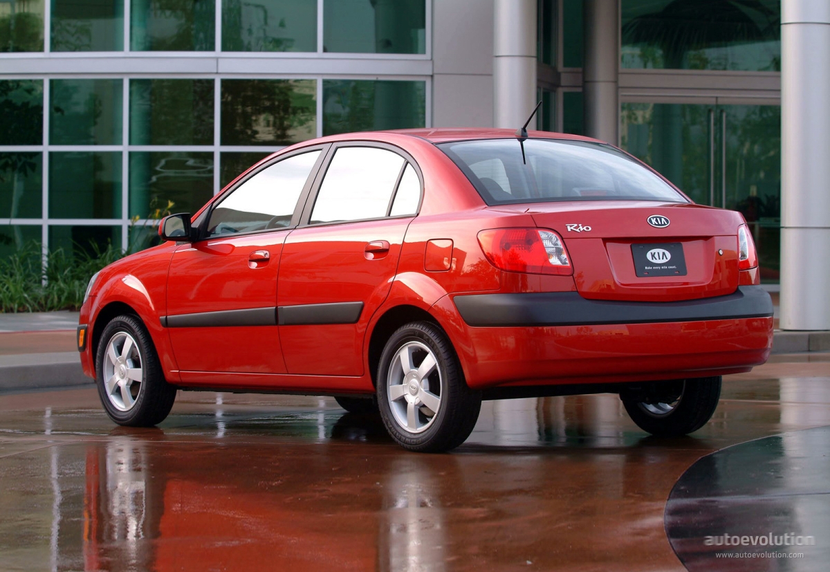 Kia Rio Sedan photo 2