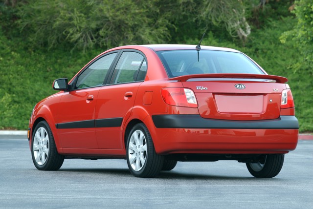 Kia Rio Sedan foto 29
