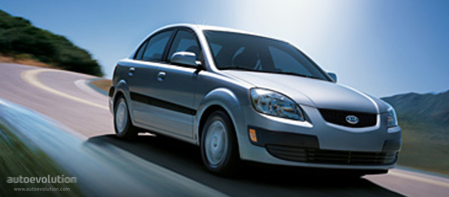 Kia Rio Sedan foto 1