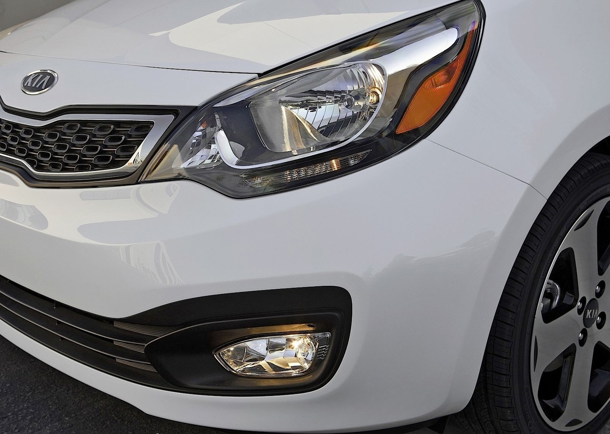 Kia Kia Rio Sedan