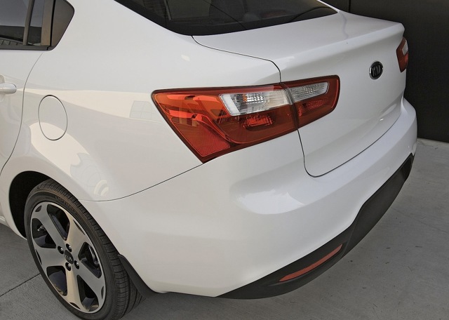 Kia Rio Sedan Foto 2