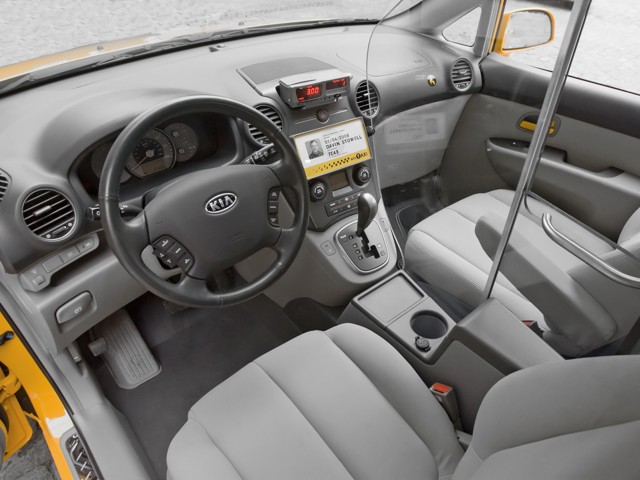 Kia Rondo Foto 58