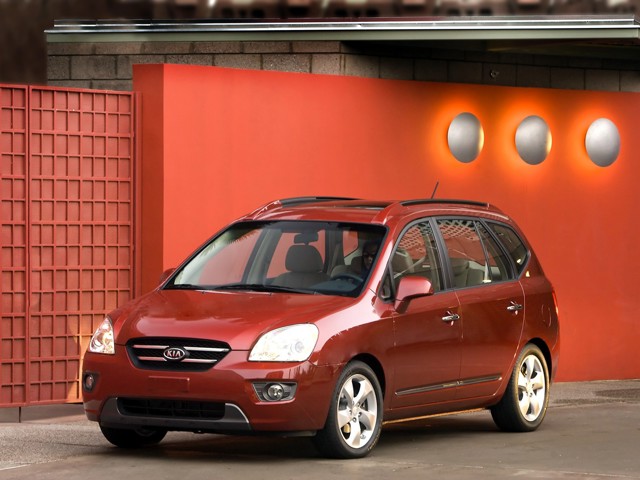 Kia Rondo Foto 10