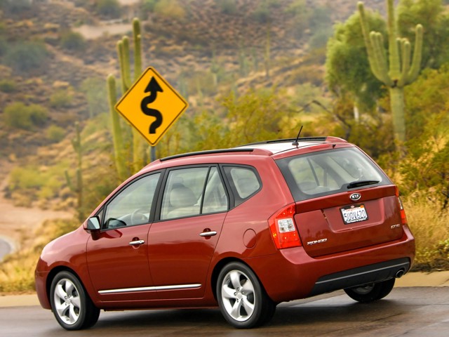 Kia Rondo Foto 19