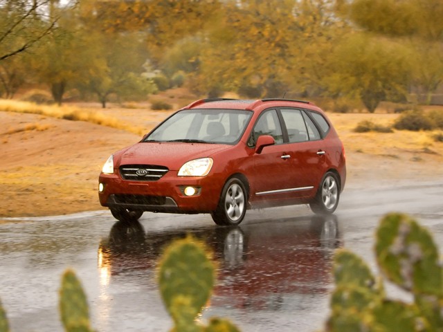 Kia Rondo Foto 20