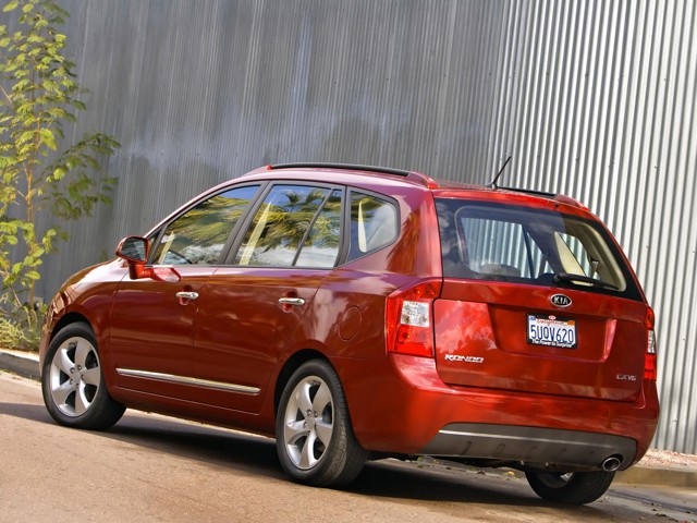 Kia Rondo Foto 26