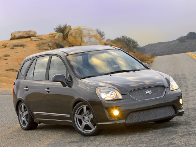 Kia Rondo Foto 45