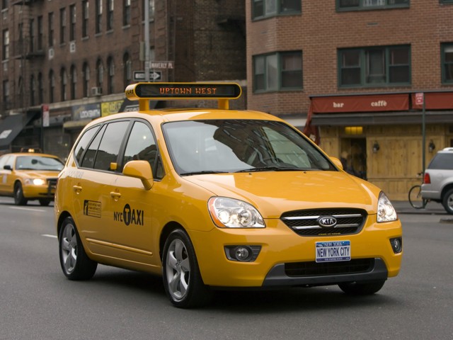 Kia Rondo Foto 46