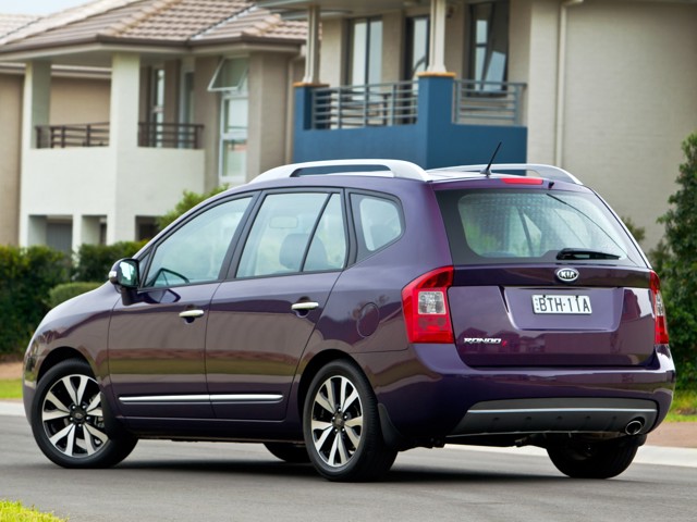 Kia Rondo Foto 49
