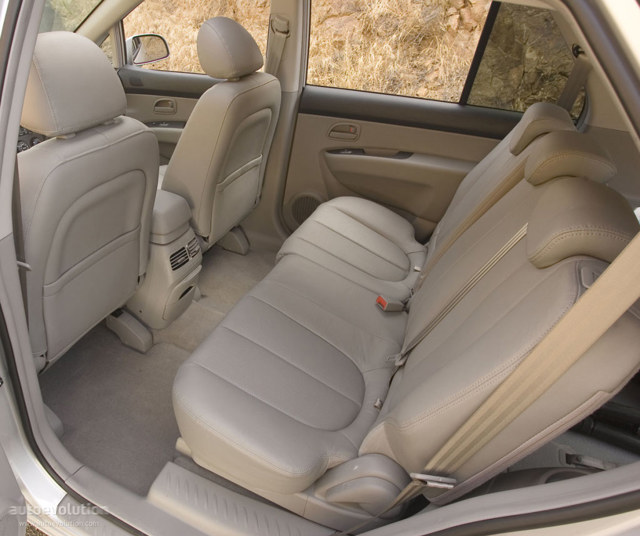 Kia Rondo Foto 51