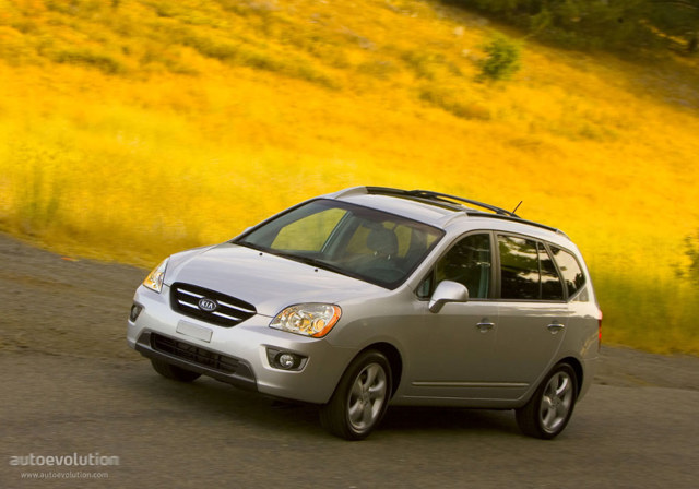 Kia Rondo Foto 3