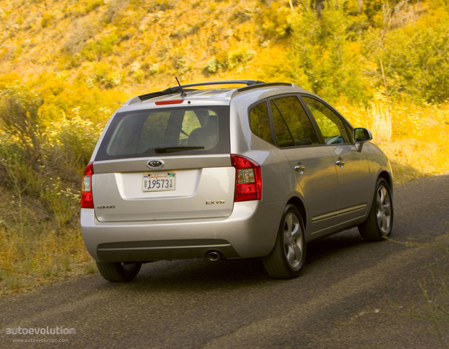Kia Rondo Foto 6