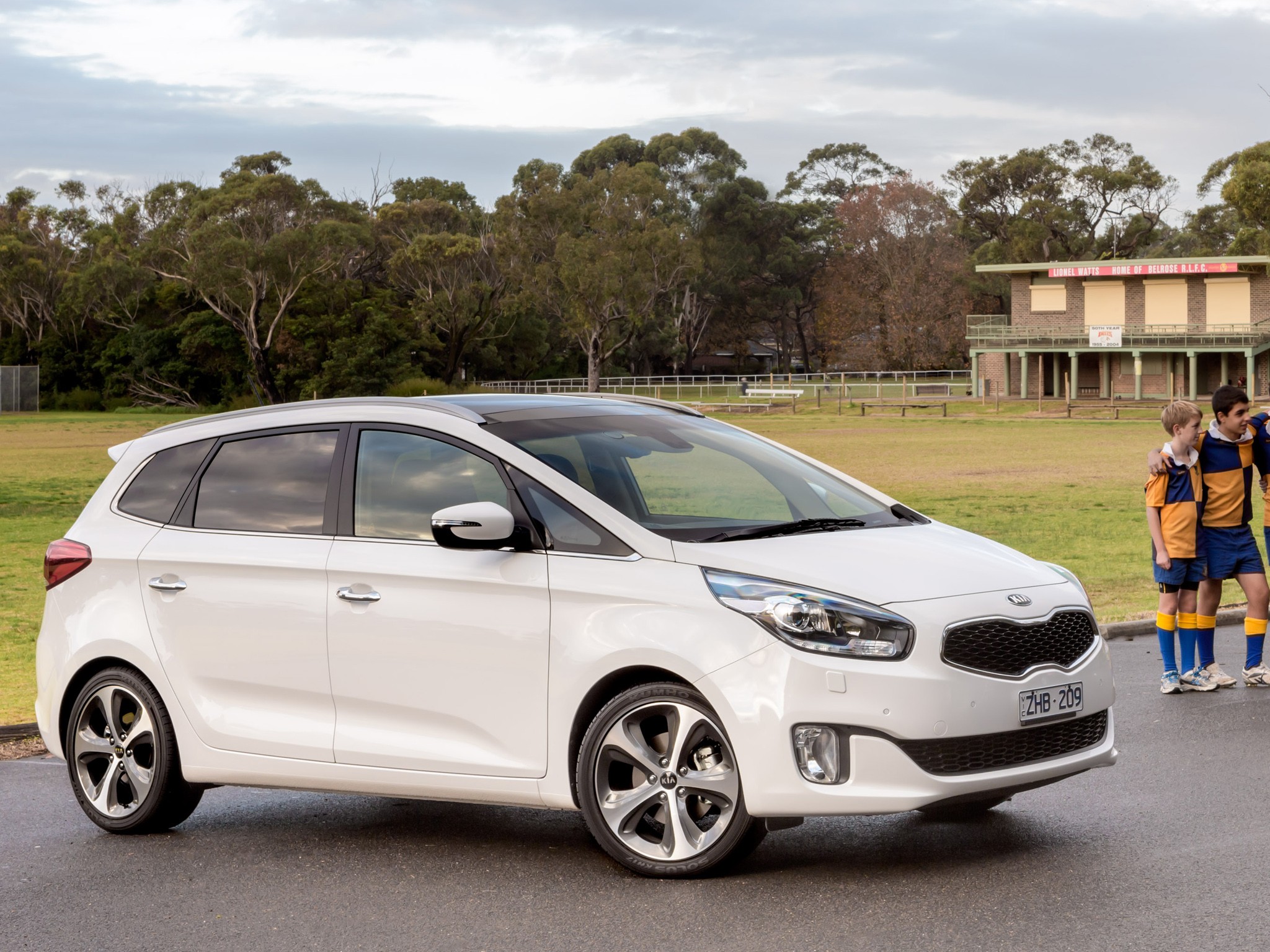 Kia Rondo photo 10