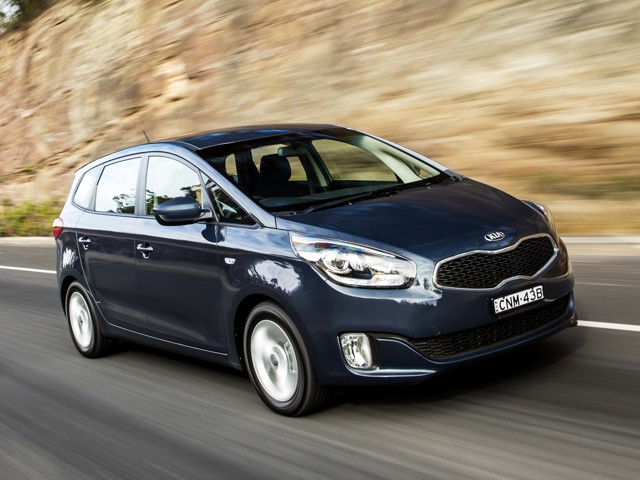 Kia Rondo Foto 11