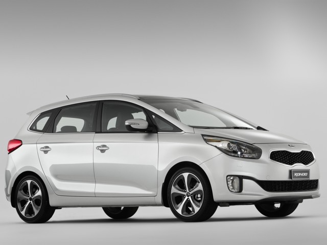 Kia Rondo Foto 17