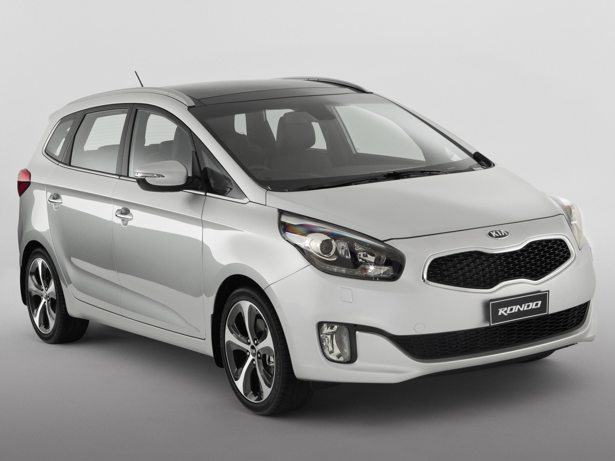 Kia Rondo photo 18