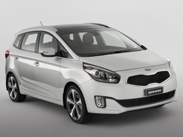 Kia Rondo Foto 18