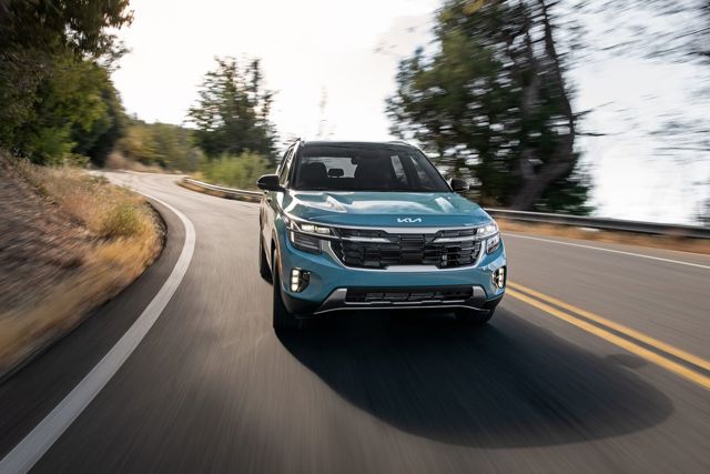 Kia Seltos photo 10