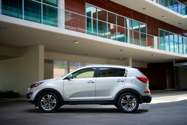 Kia Sportage photo 3