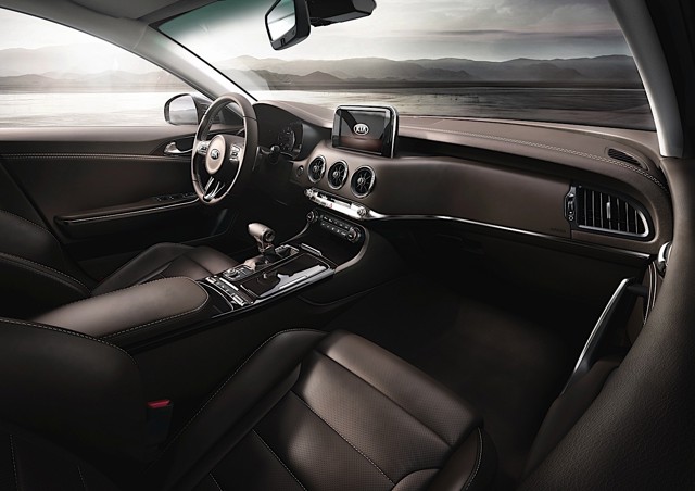 Kia Stinger photo 56