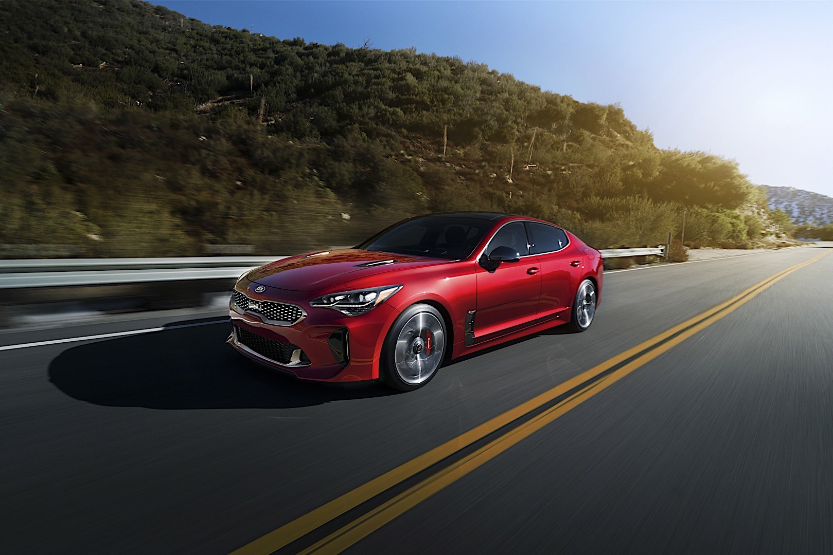 Kia Stinger photo 10