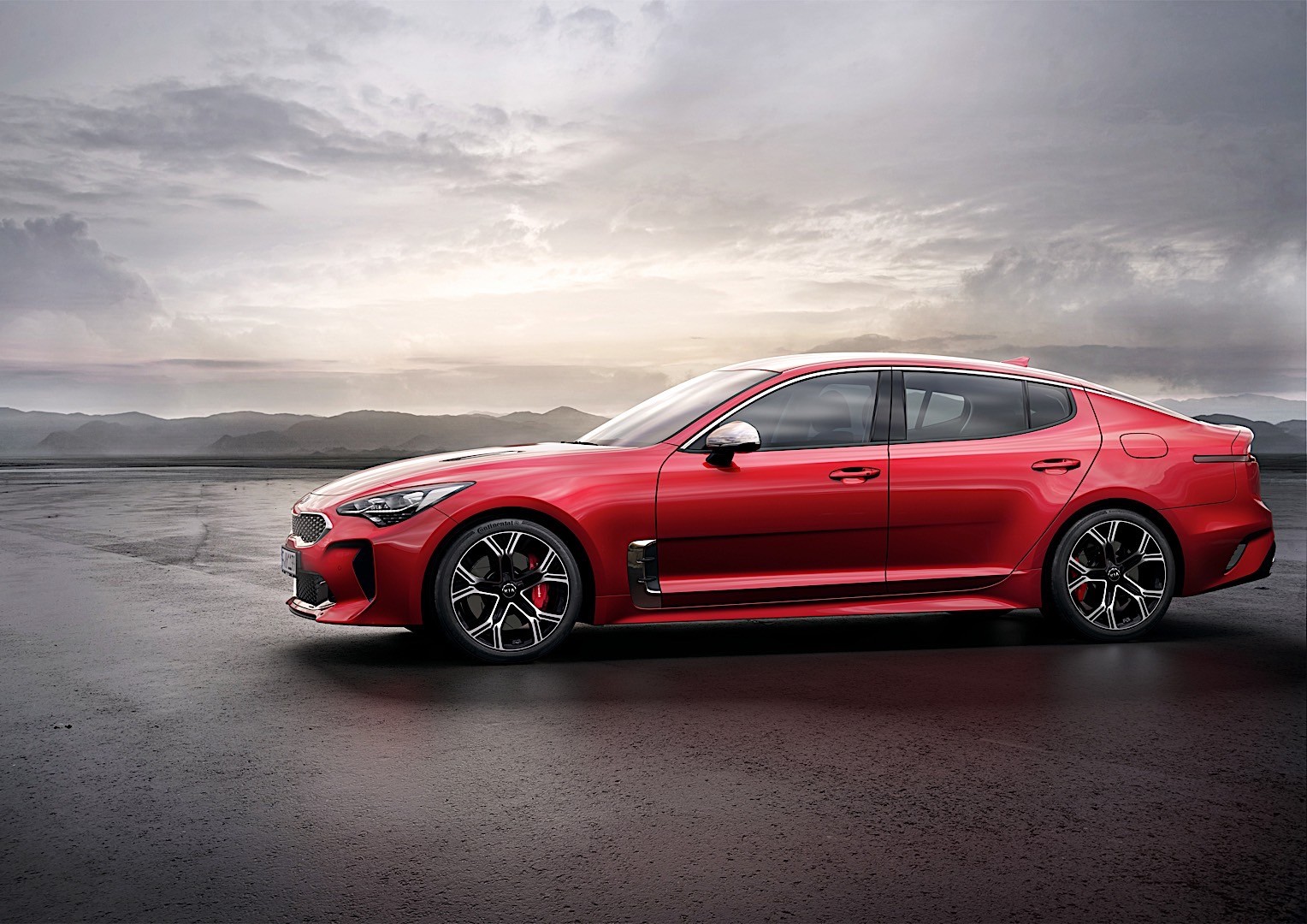 Kia Stinger photo 23