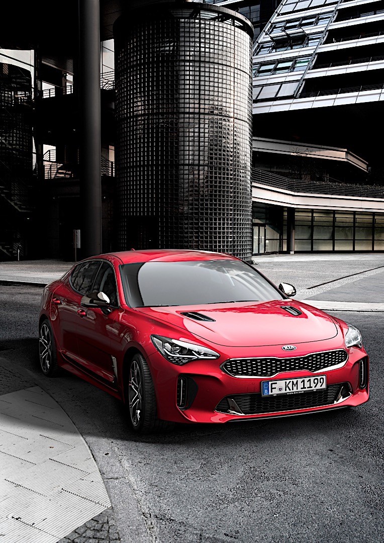 Kia Stinger photo 26