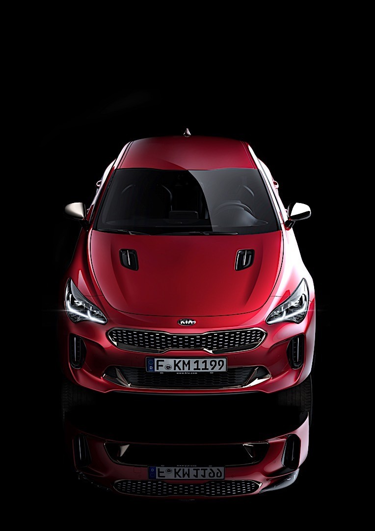 Kia Stinger photo 35