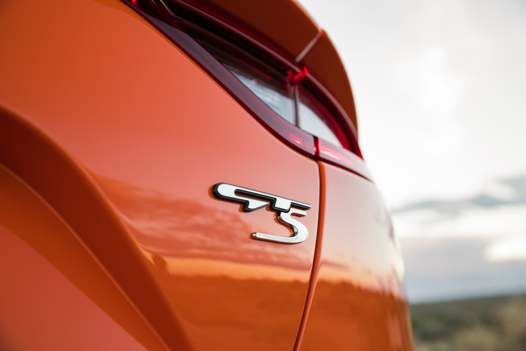 Kia Stinger photo 44