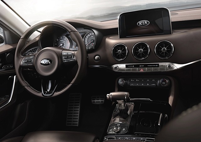 Kia Stinger photo 63