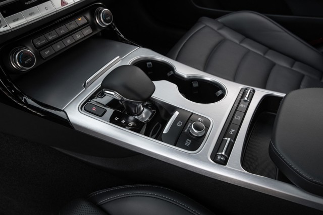 Kia Stinger photo 63