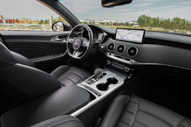 Kia Stinger photo 65
