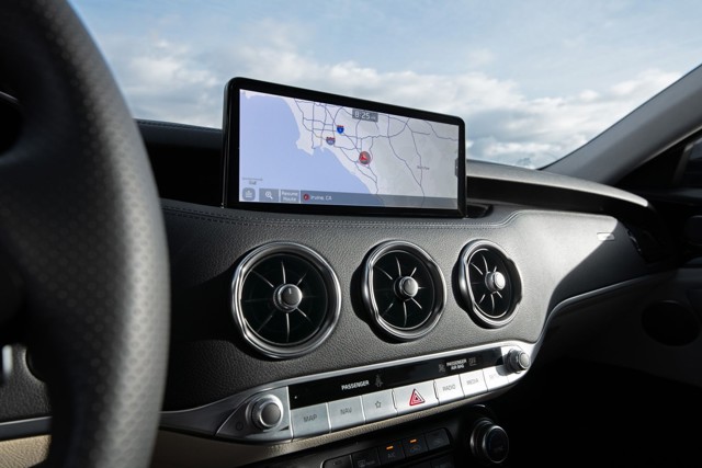 Kia Stinger photo 67